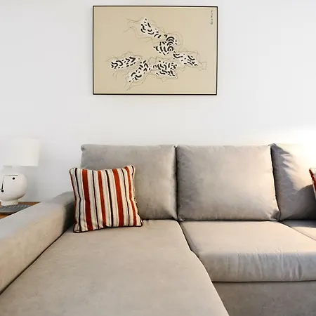 Blue House - Parking Apartment